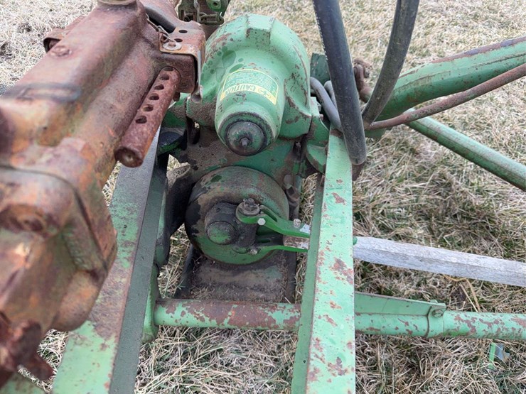 john-deere-no.-8w-sickle-mower-image-15