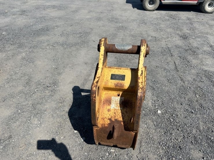 john-deere-12-image-3