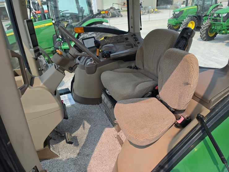 2013-john-deere-7200r-image-6