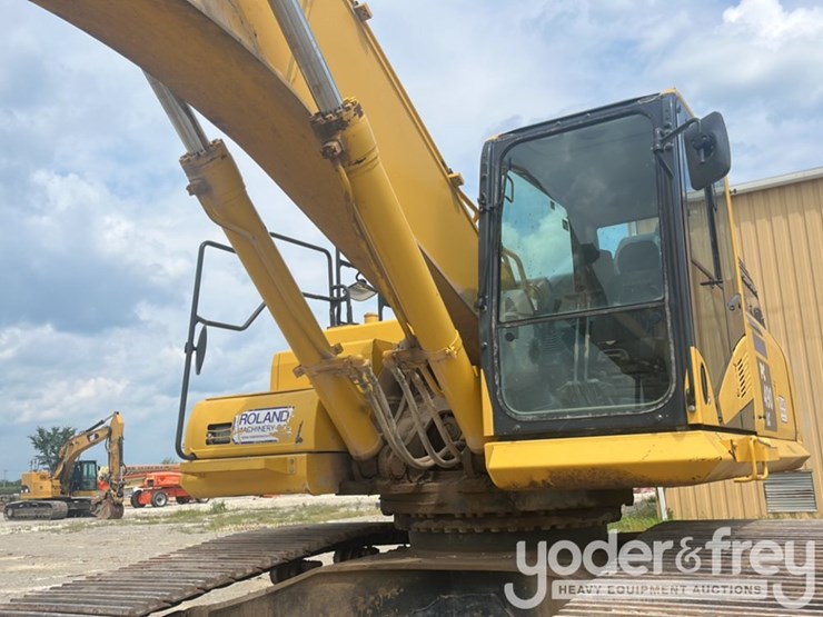 2019-komatsu-pc490-lc-11-image-10