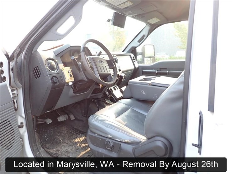 2014-ford-f550-image-26
