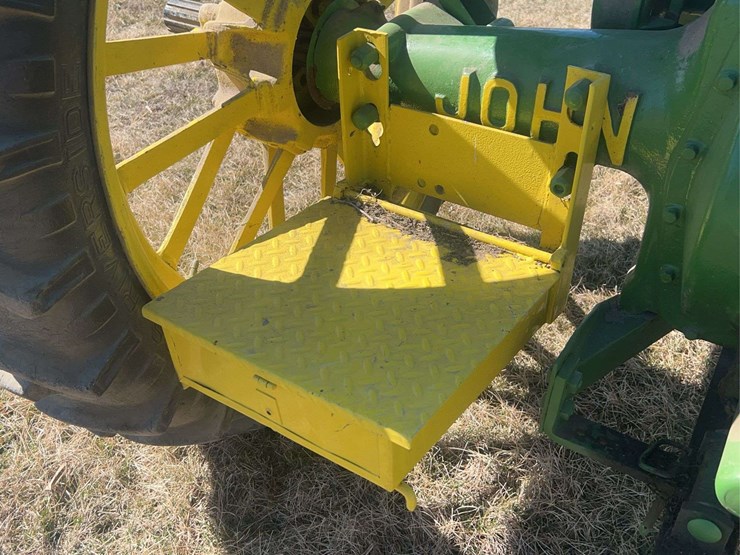 john-deere-model-b-image-48