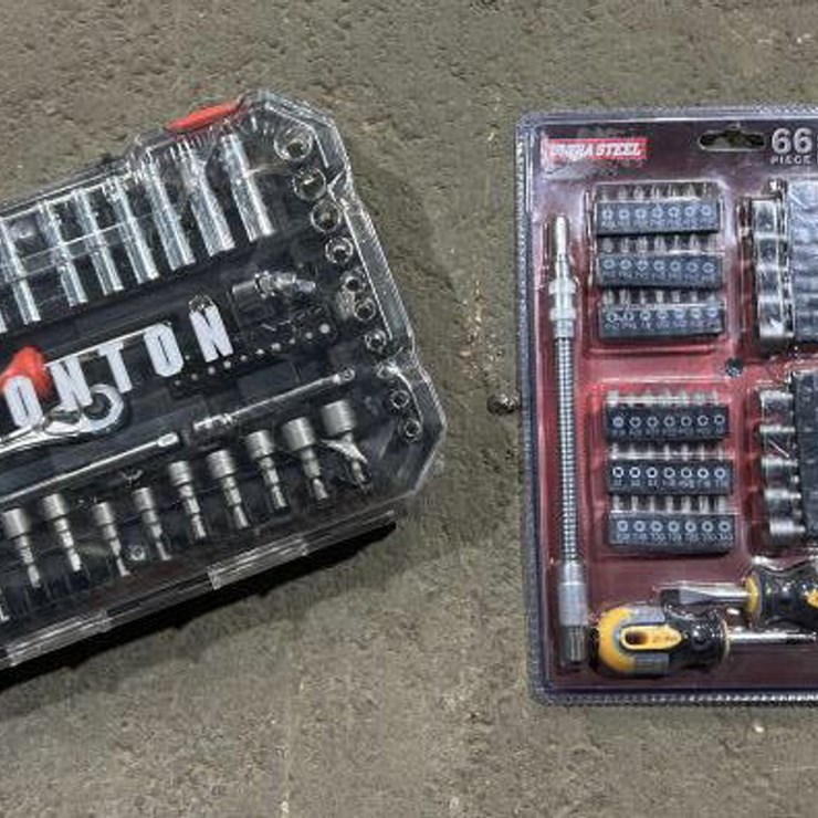 #219 • Ironton 70 pc. 1/4 Drive Socket Set & Ultra Steel
