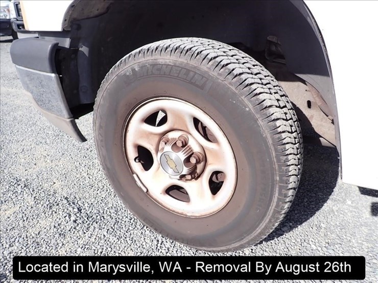 2003-chevrolet-1500-image-16
