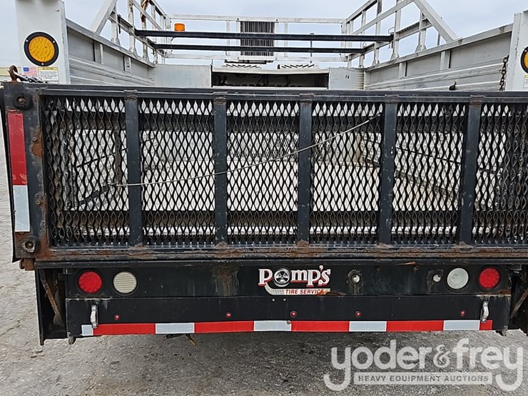 2014-ford-f350-sd-image-10