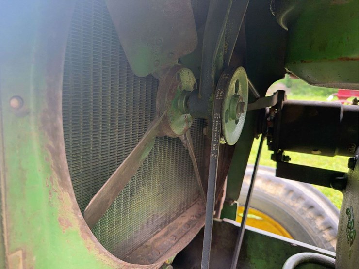 1959-john-deere-830-image-23