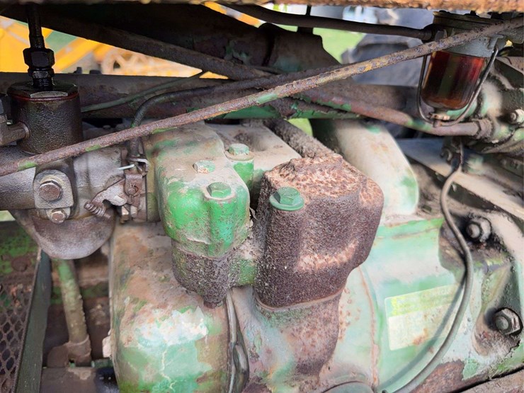 john-deere-630-image-54
