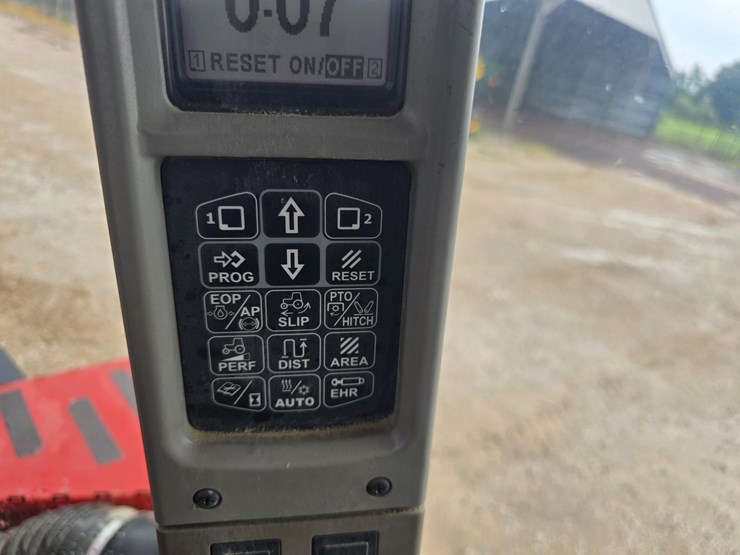 2012-case-ih-steiger-450-quadtrac-image-109
