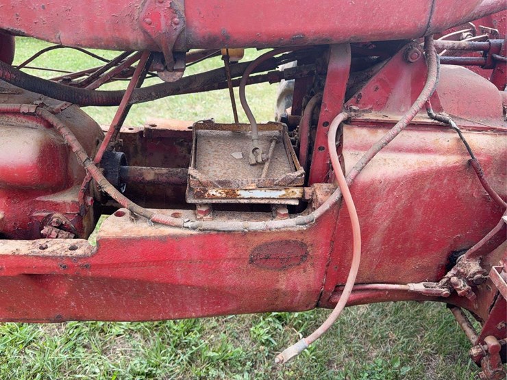massey-ferguson-30-image-46