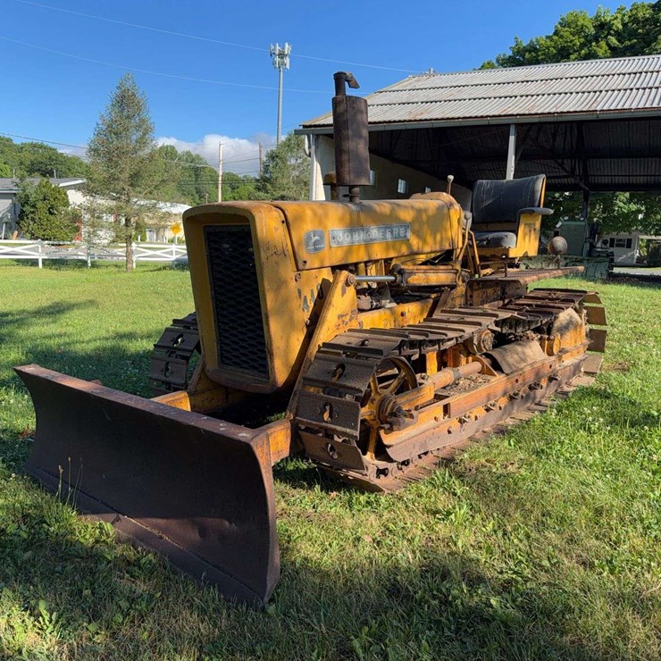 JOHN DEERE 440
