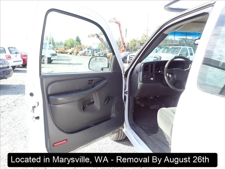 2003-chevrolet-1500-image-3