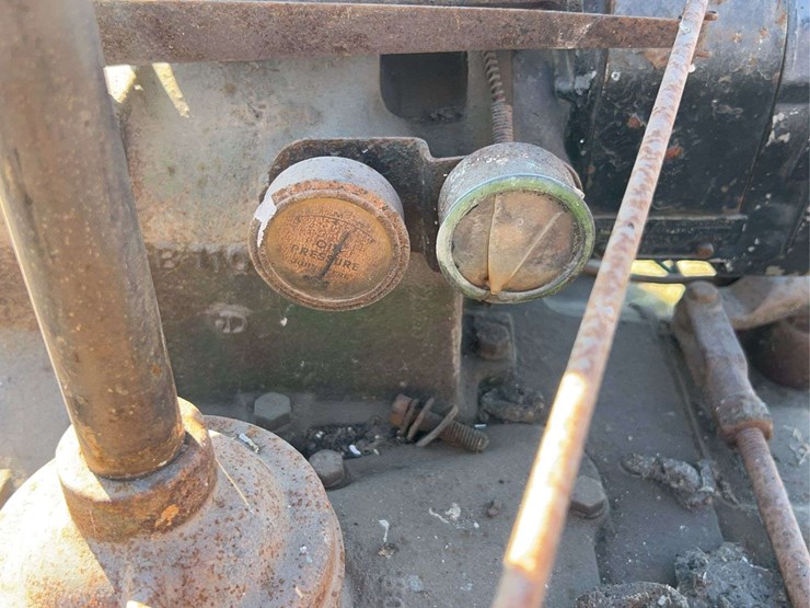 john-deere-model-b-image-36
