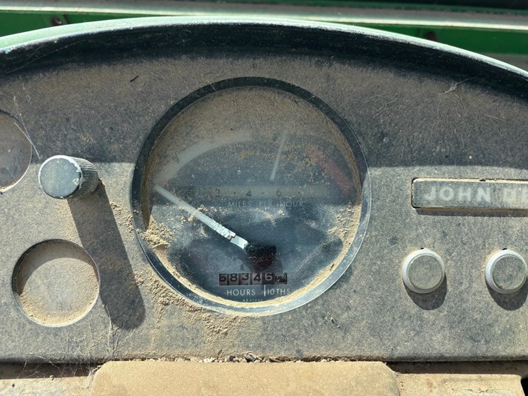 john-deere-4520-image-9