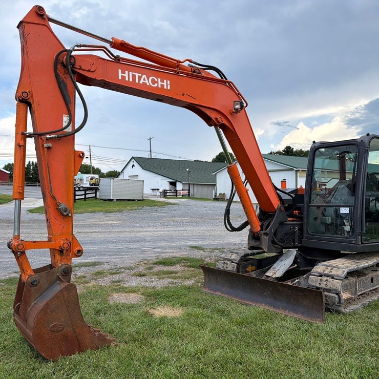 2017 HITACHI ZX85USB-5