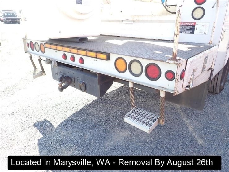 2009-ford-f550-image-32