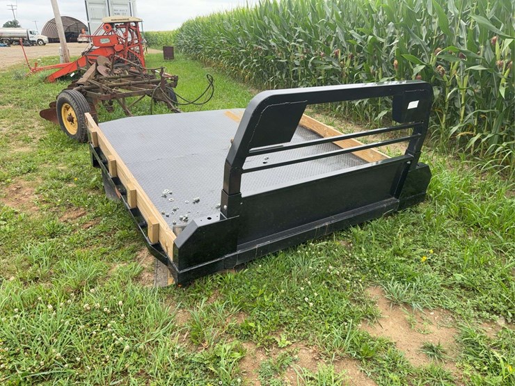 sure-trac-8’-truck-flatbed-image-3