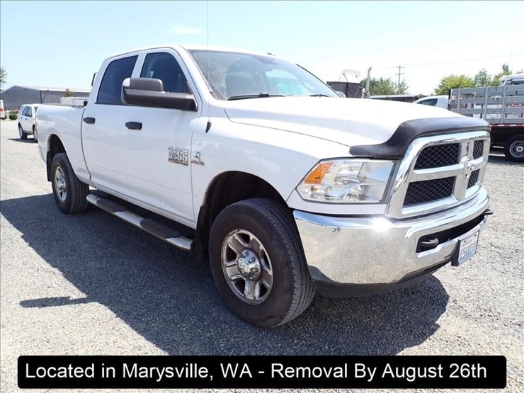 2018-dodge-3500-image-18