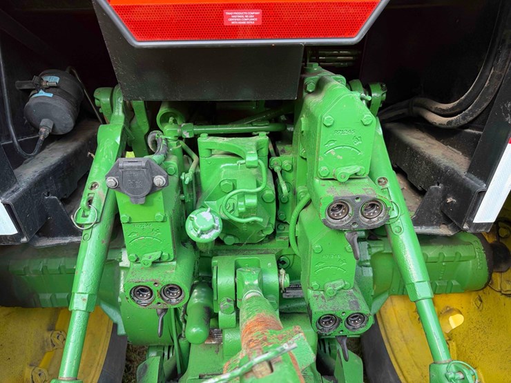 john-deere-4450-image-10