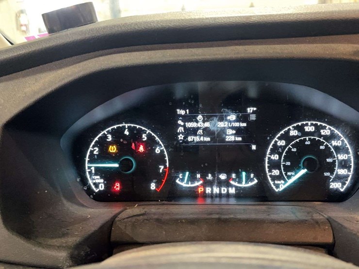 2020-ford-transit-image-14