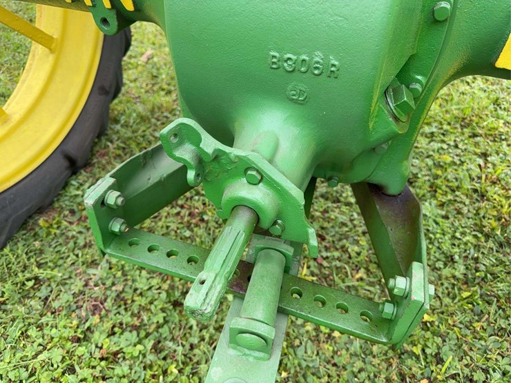 john-deere-model-b-image-34