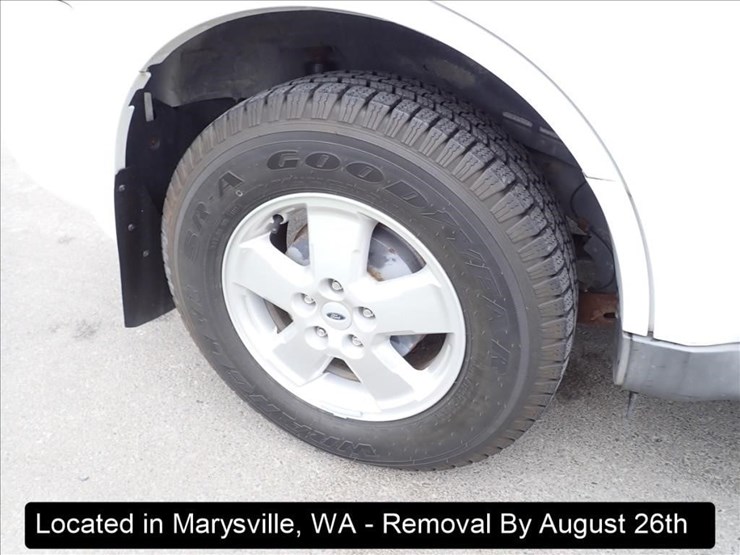 2009-ford-escape-image-13