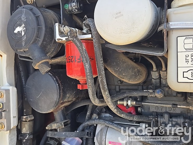 2019-bobcat-e20-image-34