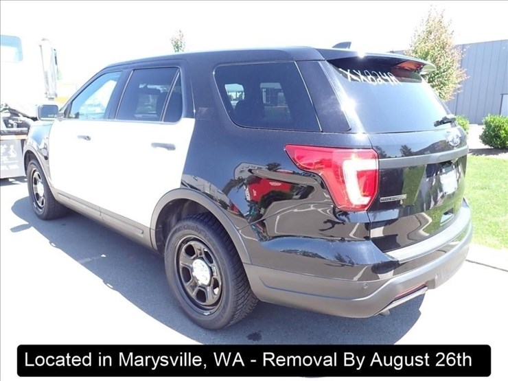 2018-ford-explorer-image-10