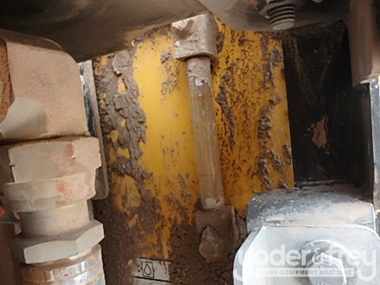 2020-volvo-ec300el-image-23