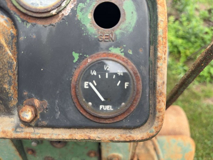 john-deere-730-image-35