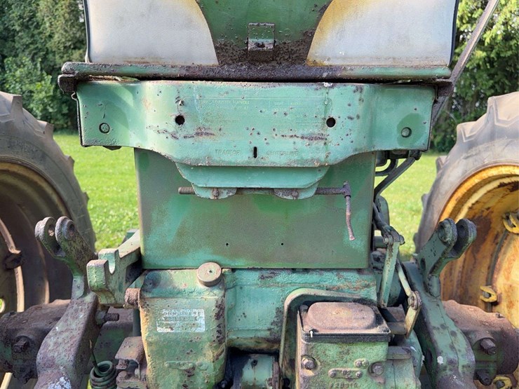 john-deere-630-image-38