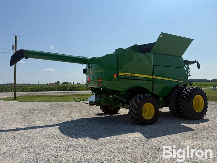 2023-john-deere-s780-image-5