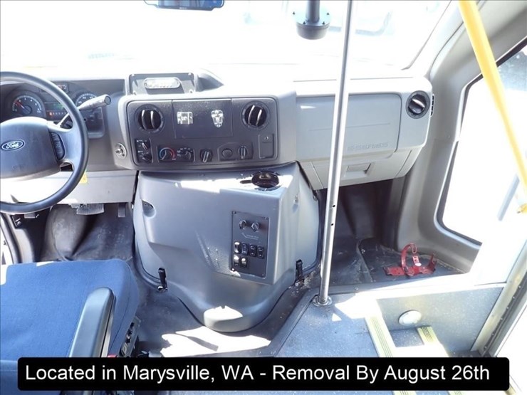 2019-ford-e450-image-2