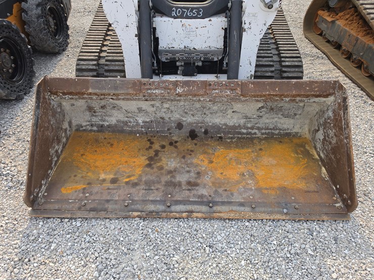 2021-bobcat-t740-image-3