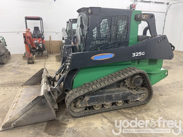 2019-deere-325g-image-4