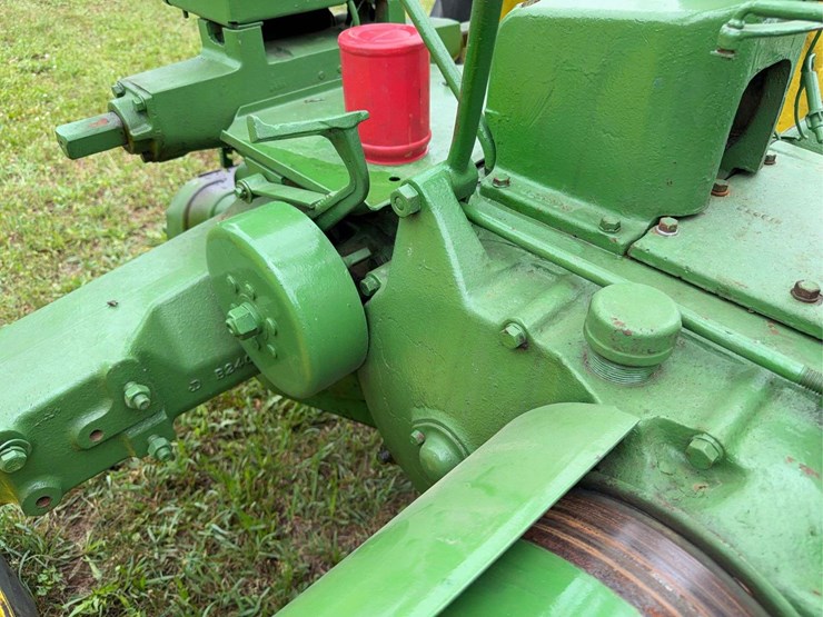 john-deere-model-b-image-23