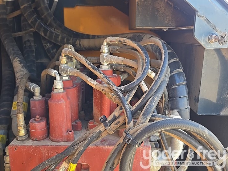 2018-hyundai-hx235-lcr-image-42