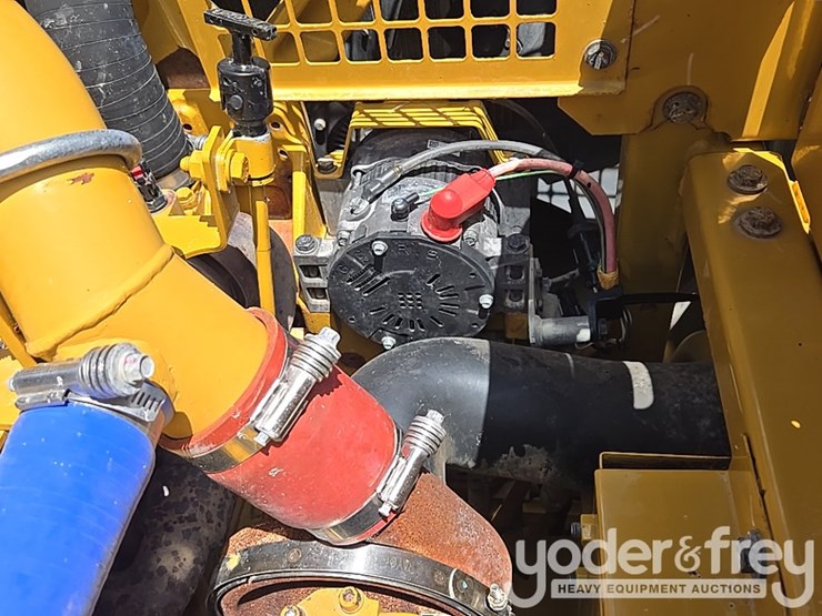 2017-caterpillar-336fl-image-57