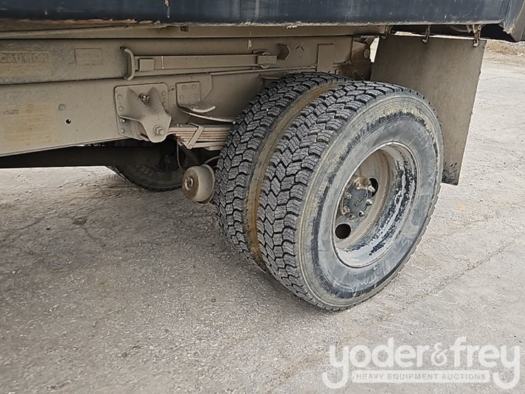 2000-caterpillar-3126-image-11