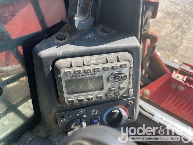 2018-takeuchi-tl12v2-image-8