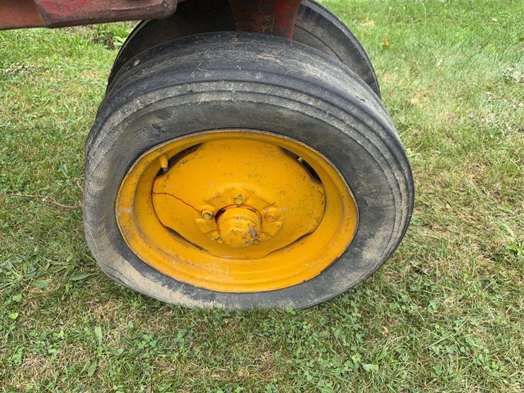 massey-ferguson-33-image-16
