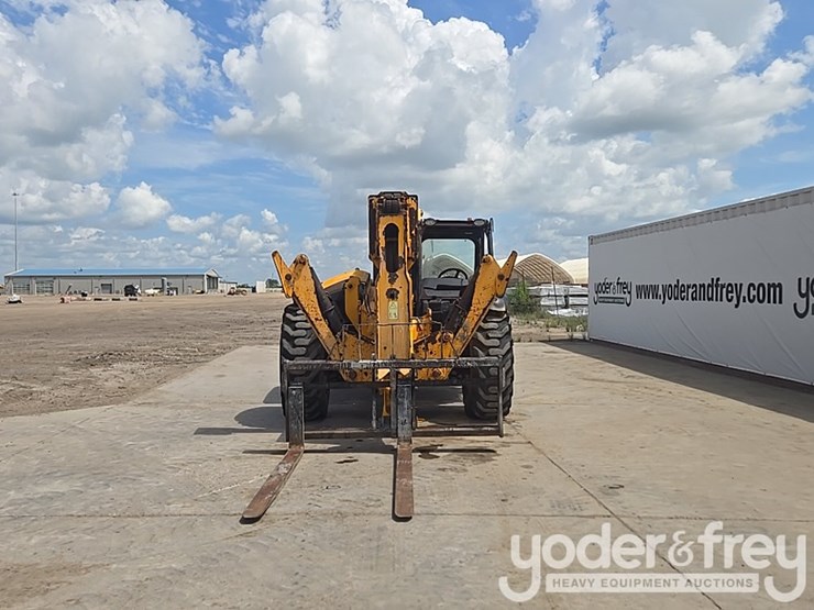 2019-jcb-510-56-image-8