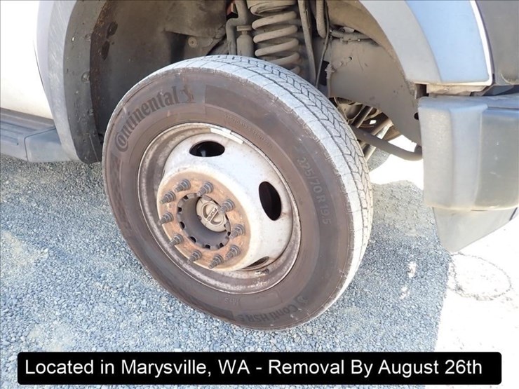 2009-ford-f550-image-24