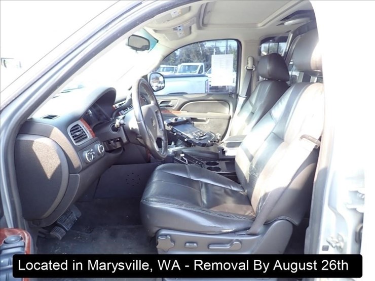 2013-chevrolet-tahoe-image-4