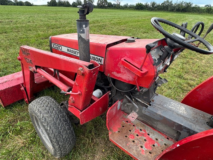 massey-ferguson-1020-image-19