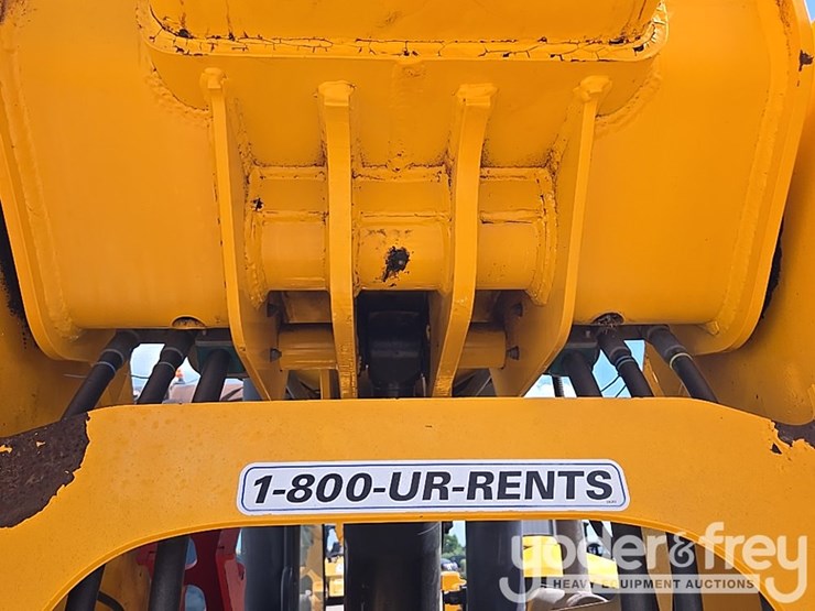 2017-jcb-510-56-image-34