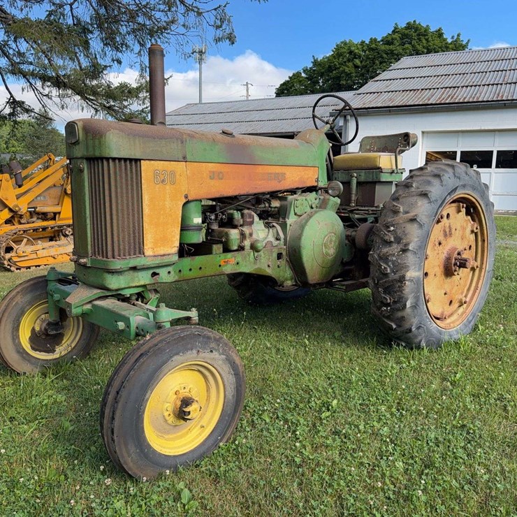 JOHN DEERE 630