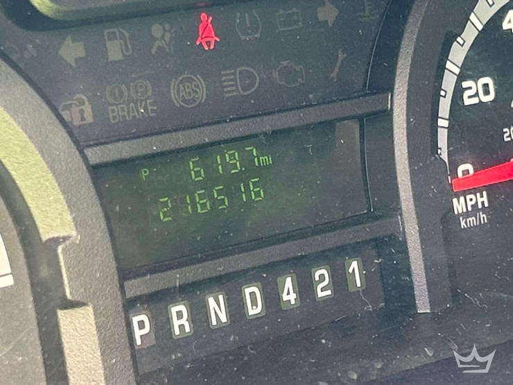 2017-ford-e350-image-6