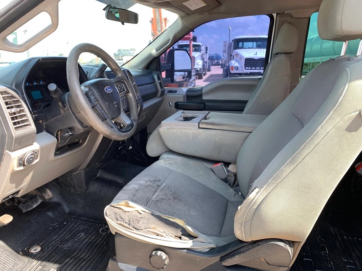 2018-ford-f250-image-8