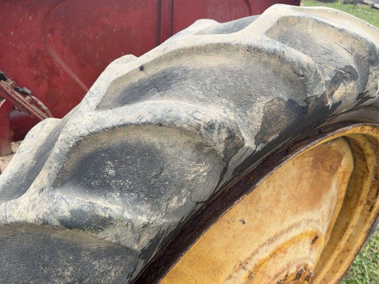 massey-ferguson-30-image-41
