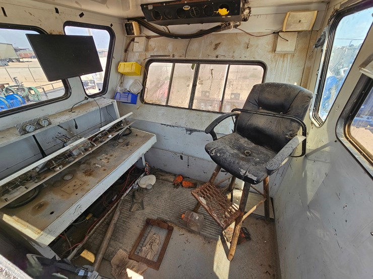 2011-cummins-qsk23-image-19